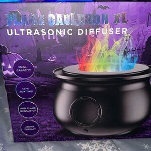 Viral flaming Cauldron Mahli infuser XL